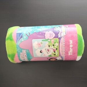 DreamWorks Gabby's Dollhouse throw blanket